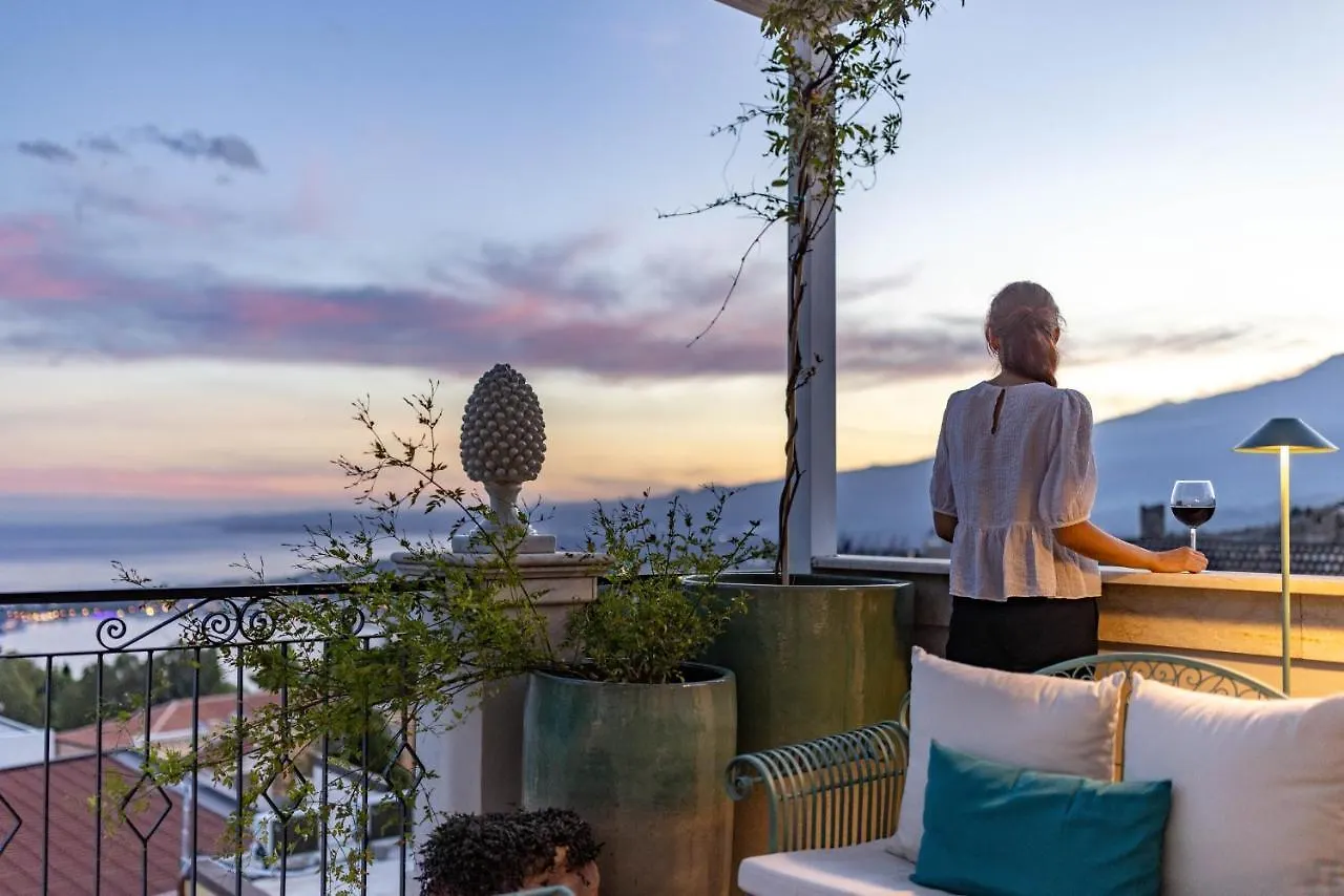 Taodomus Boutique Hotel タオルミーナ