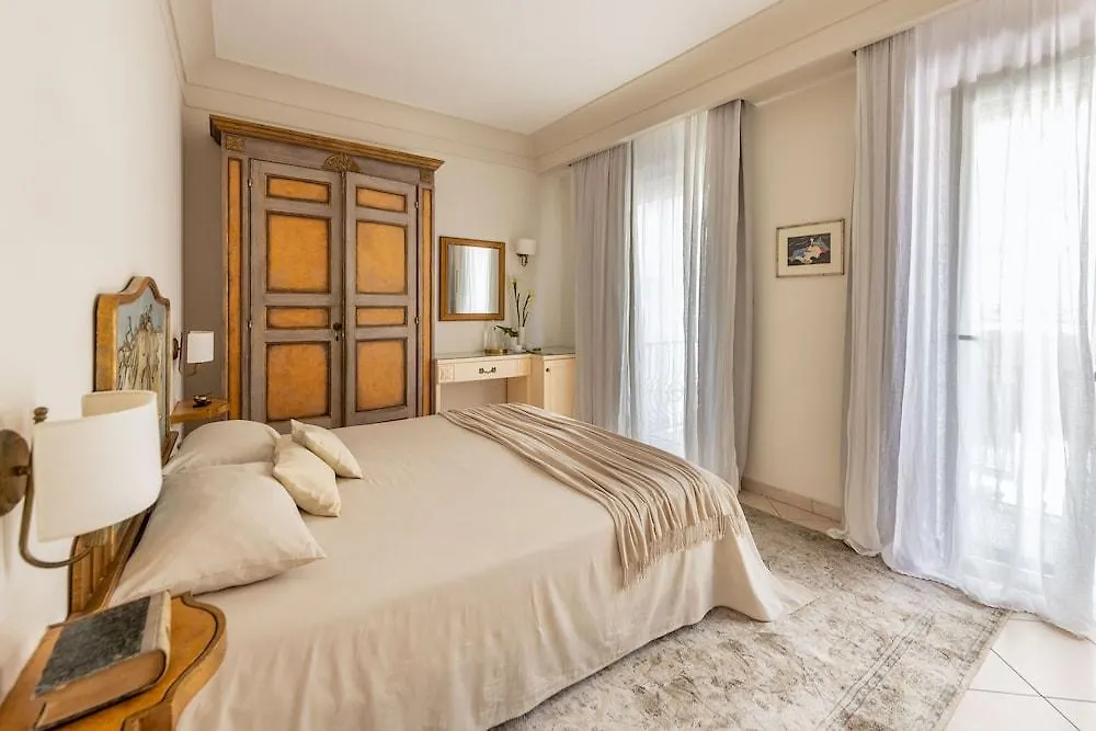 Taodomus Boutique Hotel تاورمينا